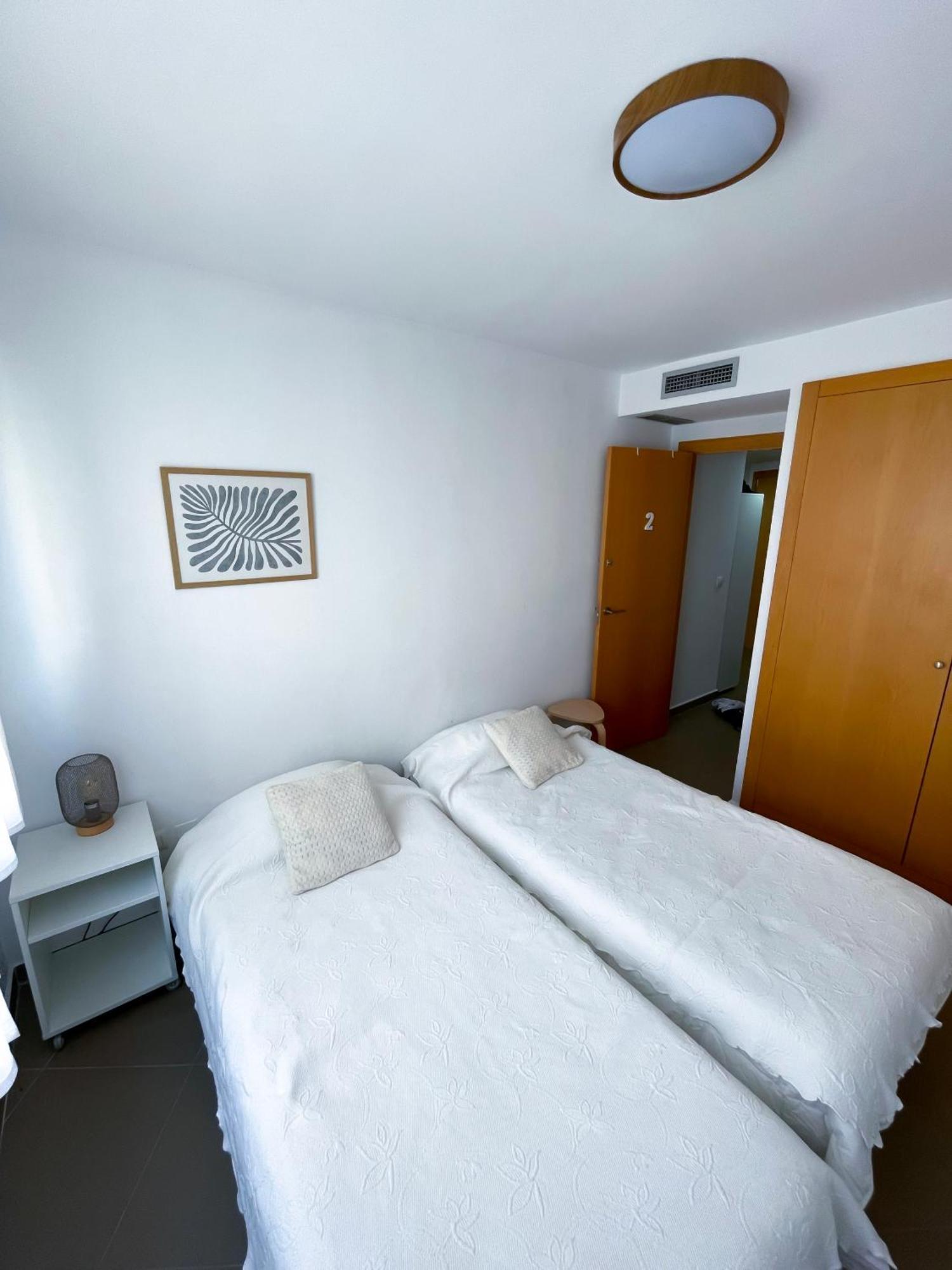 Habitaciones Privadas Con Bano En Piso Centrico กันดิอา ภายนอก รูปภาพ