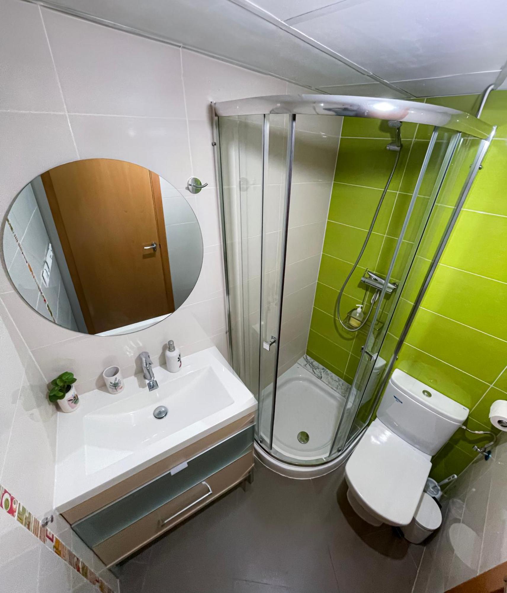 Habitaciones Privadas Con Bano En Piso Centrico กันดิอา ภายนอก รูปภาพ