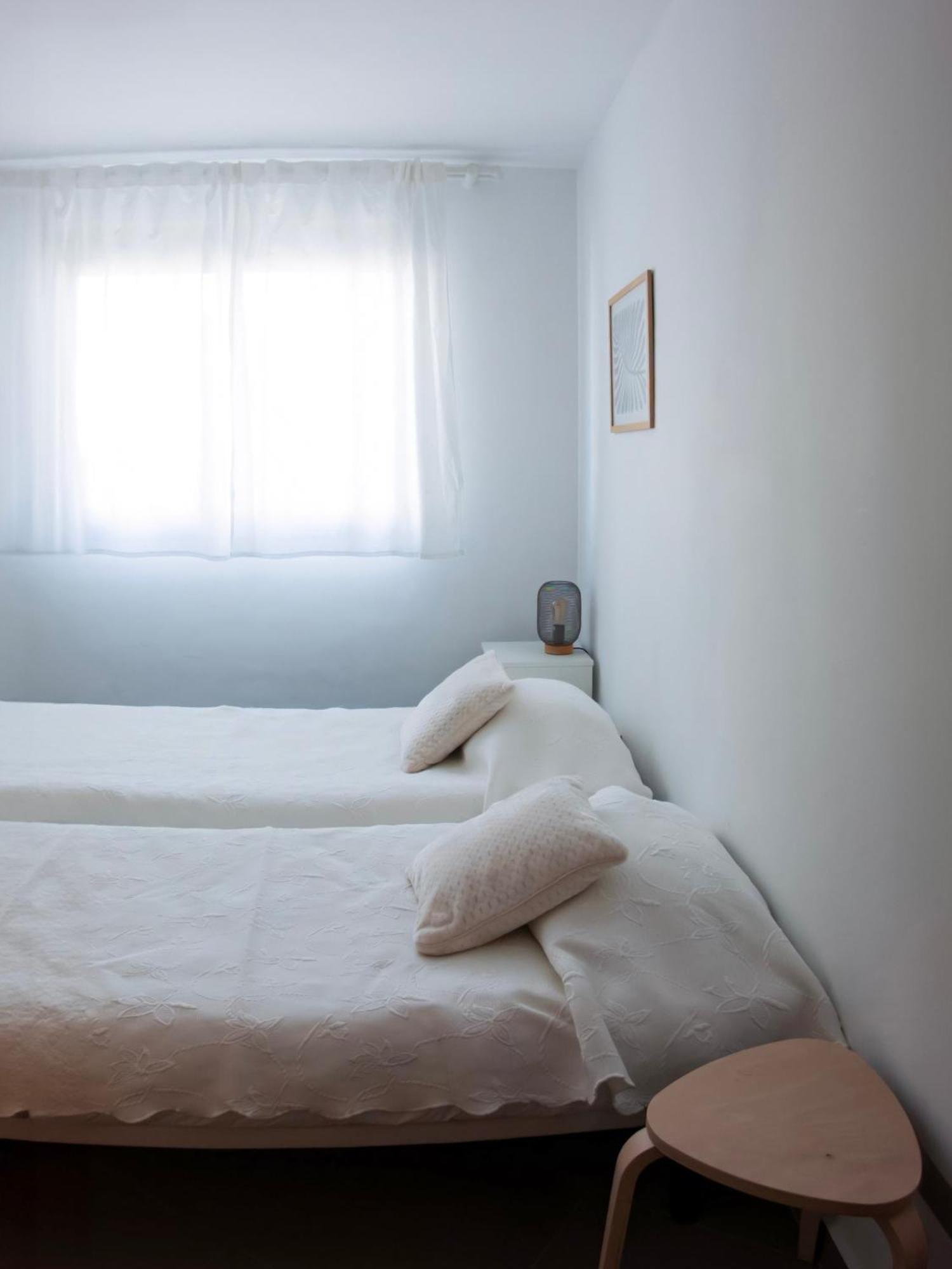 Habitaciones Privadas Con Bano En Piso Centrico กันดิอา ภายนอก รูปภาพ